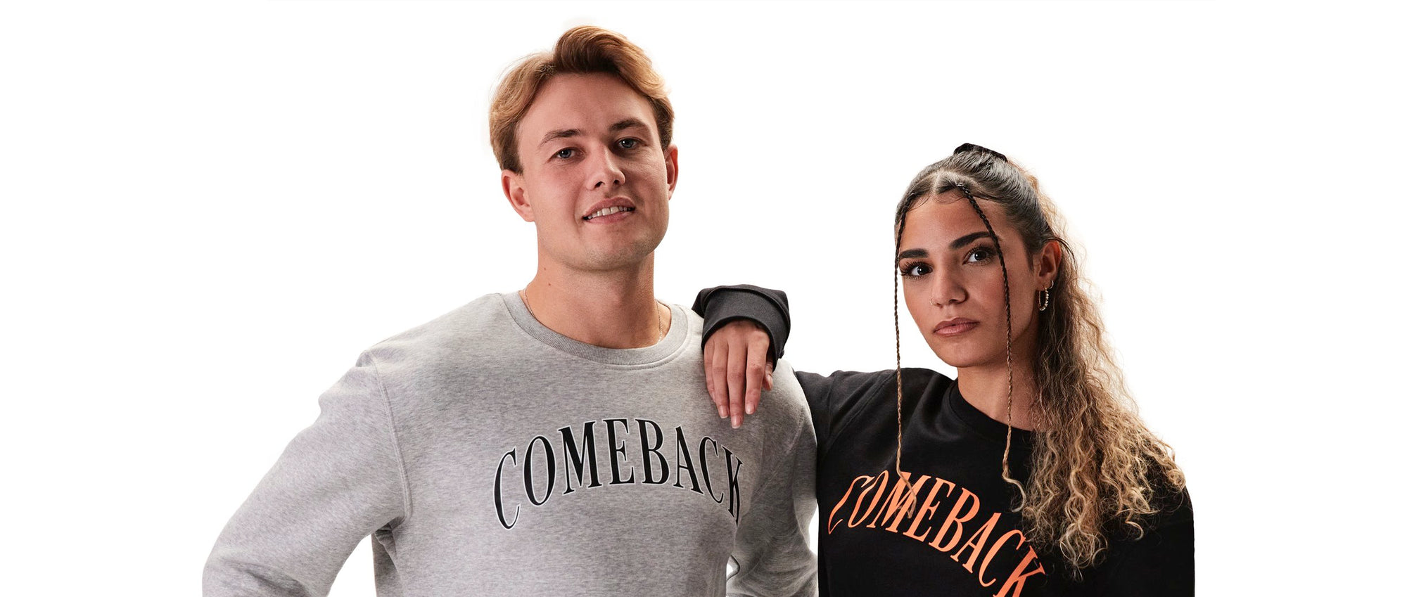 Tilføj stil og komfort til dit outfit med autentiske sweatshirts fra Comeback Streetwear - perfekt til enhver begivenhed.